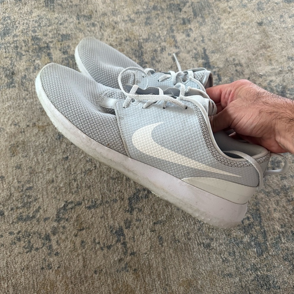 Men’s Nike Golf Shoes- 13